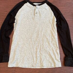 The Children’s Place long sleeve t- shirt